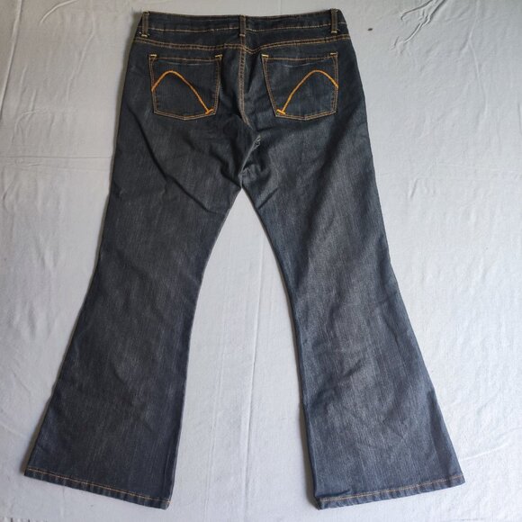 Warehouse One flare jeans women's size 32 ink blue short - Picture 3 of 11